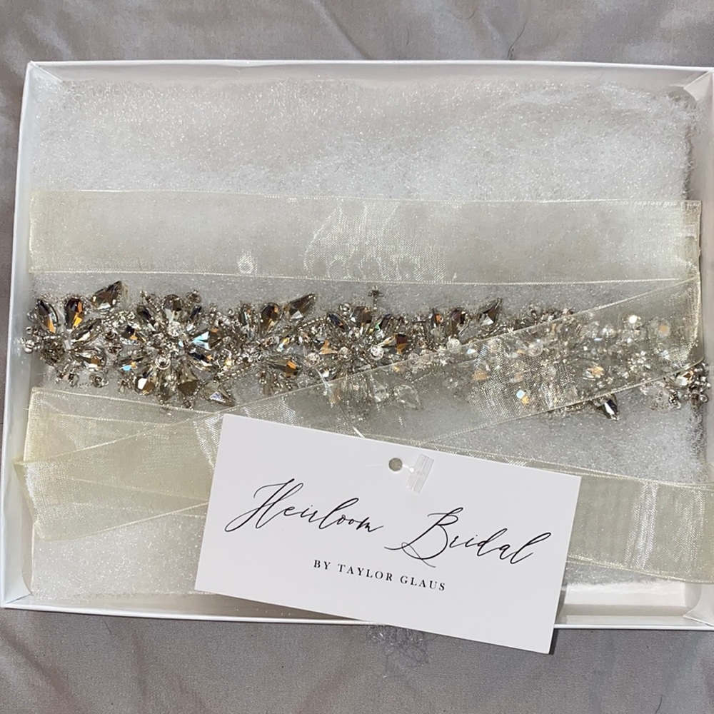 Brand new Heilrom Bridal wedding belt!